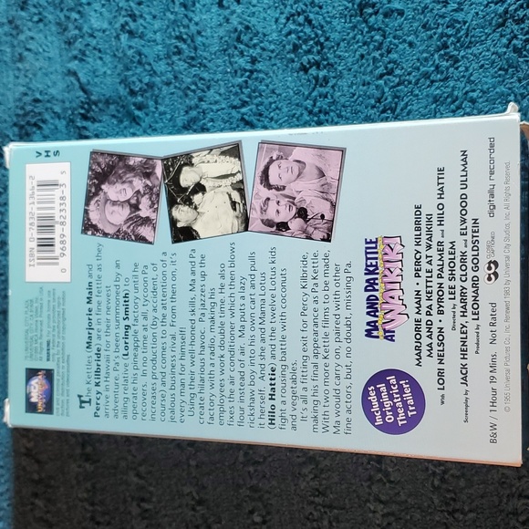 Ma And Pa Kettle: at waikiki - Picture 2 of 4